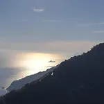 مزرعة للإقامة Mare E Monti