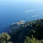 مزرعة للإقامة Mare E Monti أَجيرولا